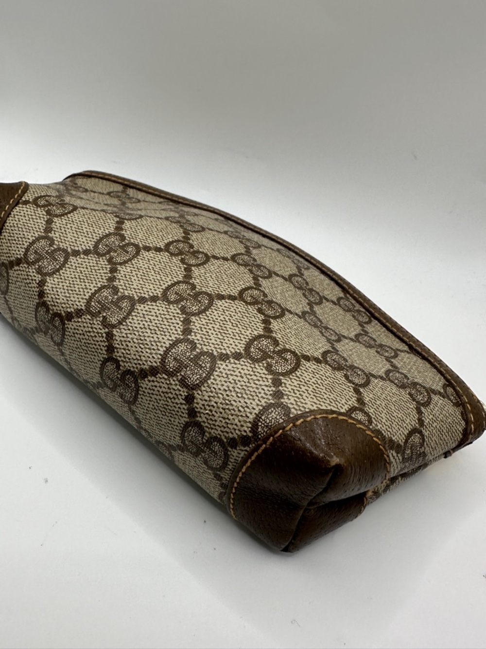 Gucci Tan Brown Vintage GG Monogram Authentic Toiletry Pouch - Picture 4 of 9